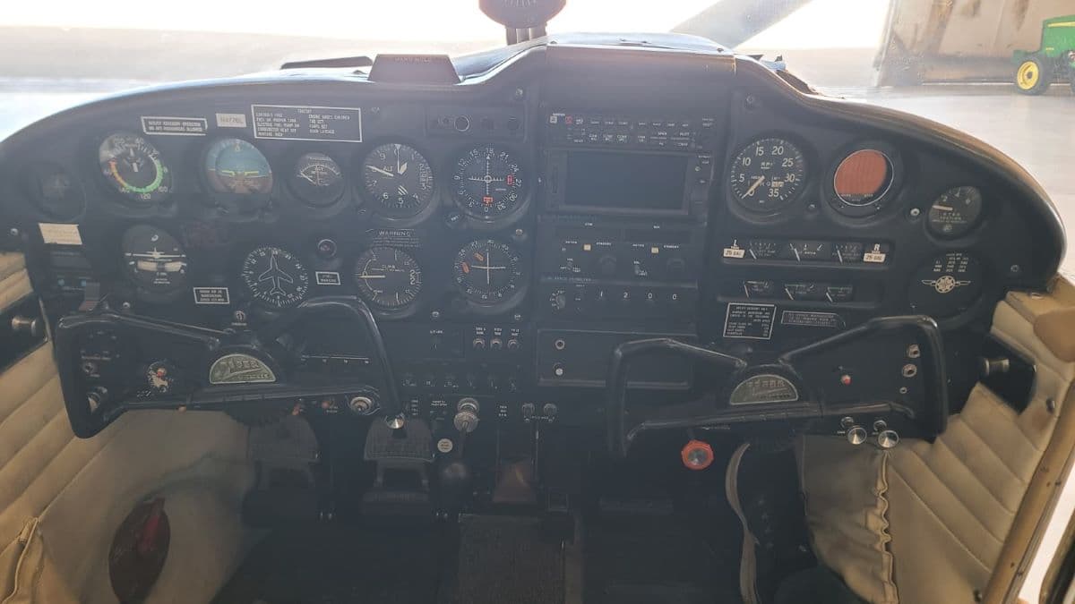 projectPa28RadioUpgradeBeforeAlt